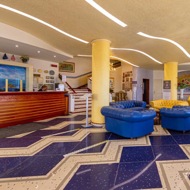 concierge - servizi -hotel sul mare - Hotel Riva del Sole Cefalù