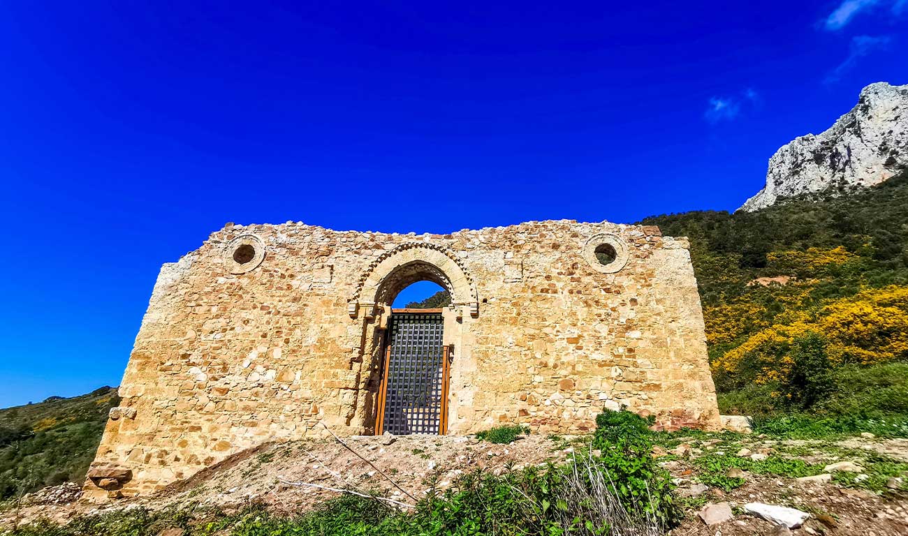 experience cefalù - cosa visitare cosa vedere a cefalù e vicino - arte normanna - cattedrale duomo - borghi - gite visite guidate - escursioni - Hotel Riva del Sole Cefalù