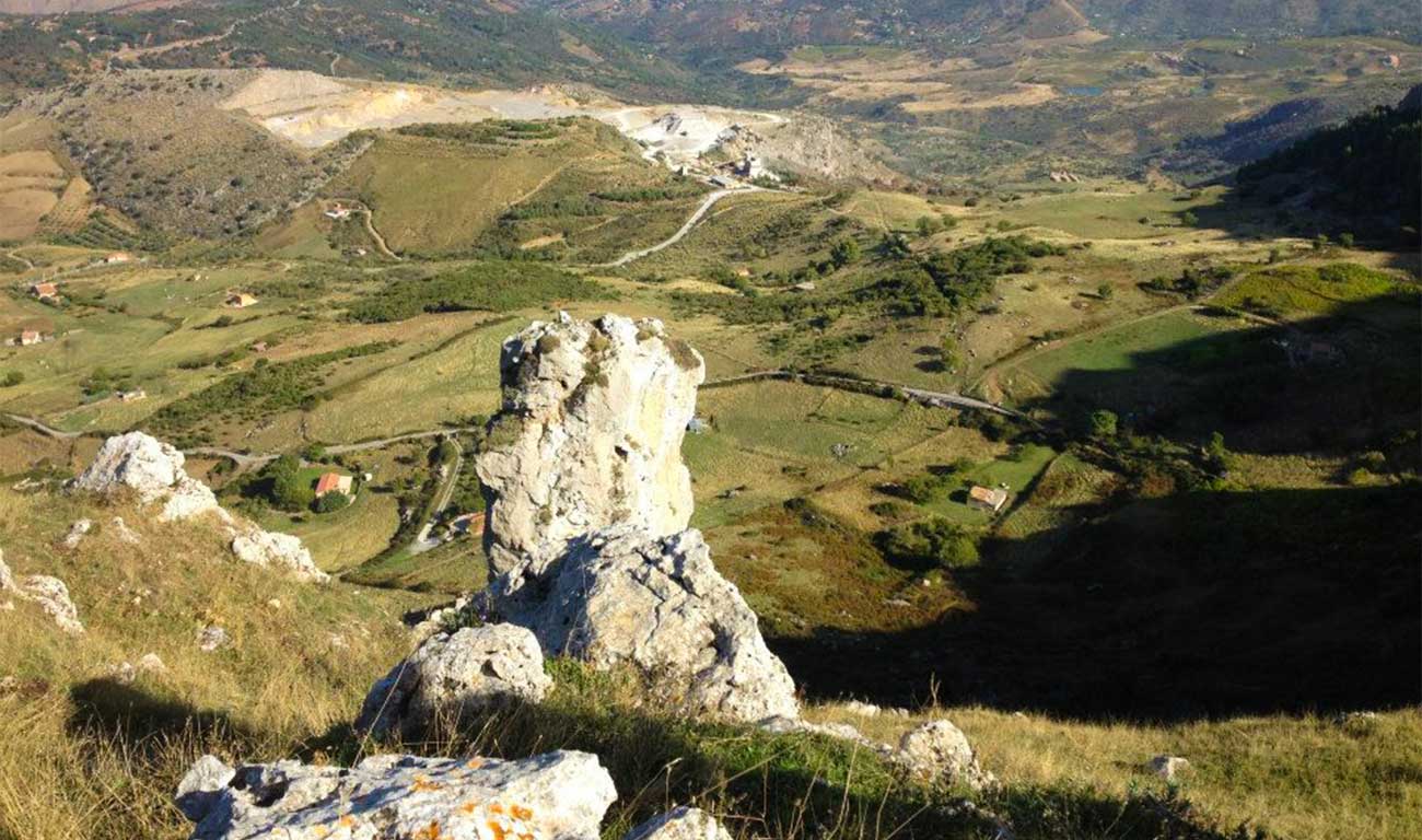 Dalla Valle del Berillo alle creste della Prace experience - Hotel Riva del Sole Cefalù